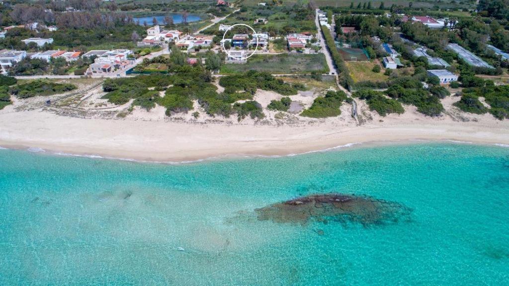 Villa Spiaggia Degli Angeli Порто-Чезарео Экстерьер фото