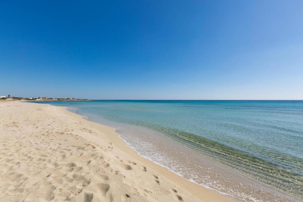 Villa Spiaggia Degli Angeli Порто-Чезарео Экстерьер фото